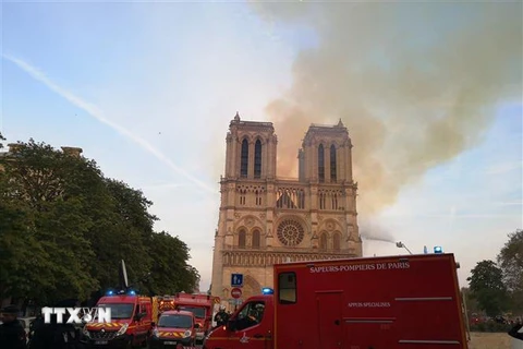 [Video] Các lãnh đạo bàng hoàng trước thảm kịch Nhà thờ Đức bà Paris