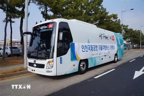 Xe buýt tự lái tại Seoul, Hàn Quốc. (Nguồn: Yonhap/TTXVN)