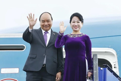 Thủ tướng Nguyễn Xuân Phúc và Phu nhân. (Ảnh: Thống Nhất/TTXVN)