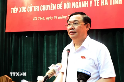 Phó Thủ tướng Vương Đình Huệ phát biểu tại hội nghị. (Ảnh: Công Tường/TTXVN)