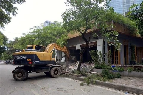 Bình Định chỉ đạo tạm dừng cấp giấy phép xây dựng khách sạn mini