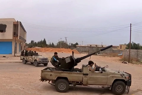 Lực lượng tự xưng Quân đội Quốc gia Libya (LNA) tại Tripoli, Libya, ngày 26/5/2019. (Ảnh: AFP/TTXVN)