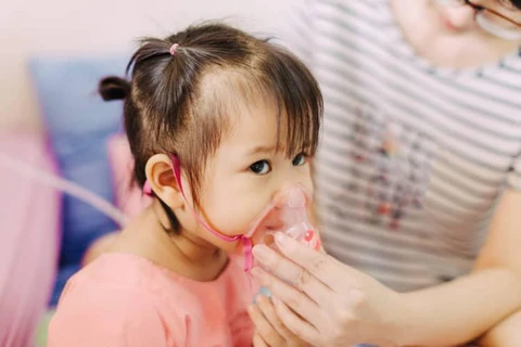 [Video] Trẻ mắc bệnh đường hô hấp gia tăng trên địa bàn Hà Nội