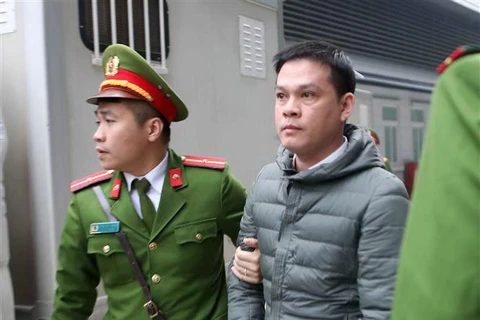 [Video] Xét xử 21 bị cáo vụ thâu tóm nhà đất công sản tại Đà Nẵng