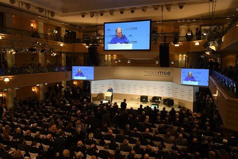 Chủ tịch MSC Wolfgang Ischinger phát biểu tại Hội nghị An ninh Munich ngày 15/2/2019. (Ảnh: AFP/TTXVN)