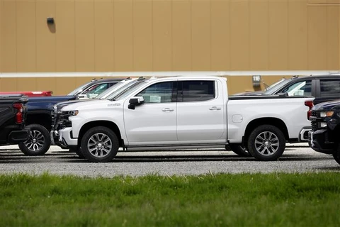 Xe bán tải của GM tại Roanoke, bang Indiana, Mỹ. (Ảnh: AFP/TTXVN)