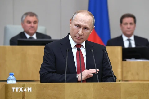 Tổng thống Vladimir Putin phát biểu tại phiên họp của Duma Quốc gia Nga ở Moskva ngày 10/3/2020. (Ảnh: AFP/TTXVN)
