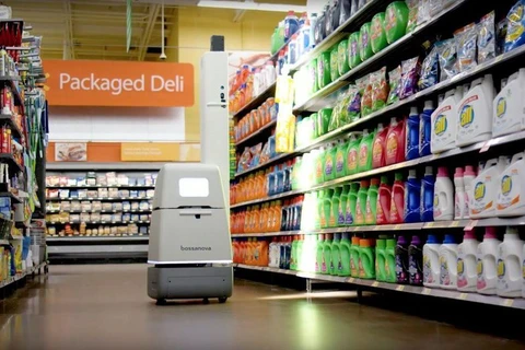 Robot tại một siêu thị của Walmart. (Nguồn: forbes.com)