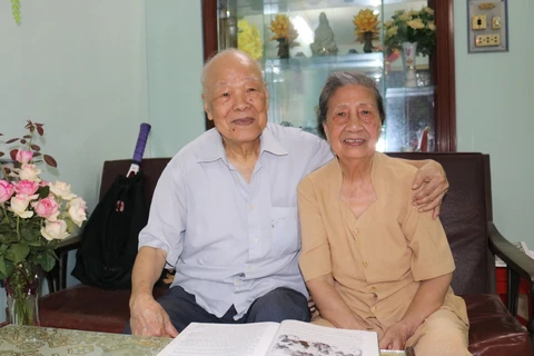 [Photo] Cặp vợ chồng giữ trọn niềm vinh dự khi phục vụ Bác Hồ