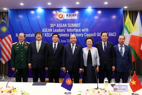 ASEAN 2020: Các nước cam kết làm hết sức hỗ trợ cộng đồng doanh nghiệp