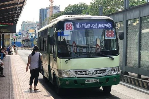 TP. HCM ra mắt ứng dụng tích hợp xe buýt và các dịch vụ Grab 