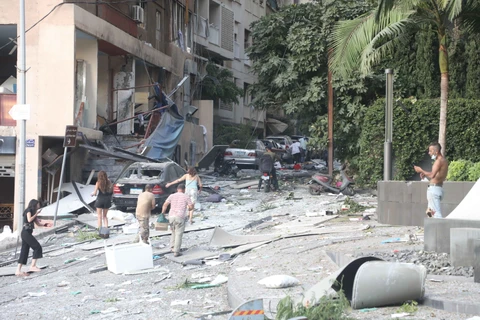 Nhà cửa bị phá hủy sau vụ nổ ở Beirut, Liban ngày 4/8/2020. (Ảnh: THX/TTXVN)