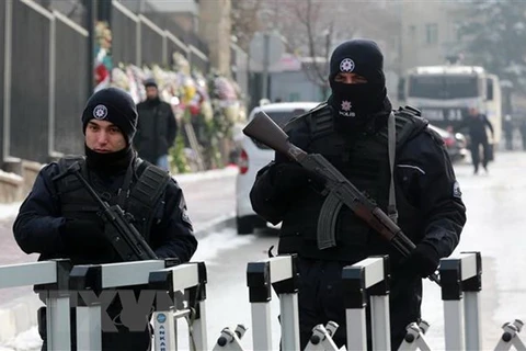 Cảnh sát Thổ Nhĩ Kỳ tại thủ đô Ankara. (Ảnh: AFP/TTXVN)