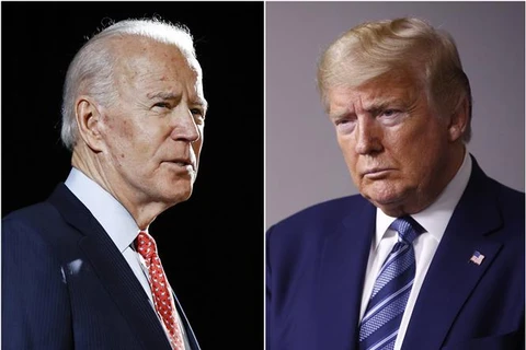 Ứng viên Tổng thống Mỹ của đảng Dân chủ Joe Biden (trái) và Tổng thống Mỹ Donald Trump (phải). (Ảnh: AP/TTXVN)