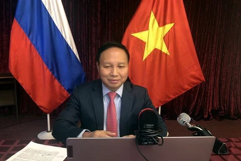 Đại sứ Việt Nam tại Liên bang Nga Ngô Đức Mạnh phát biểu chào mừng tại Hội thảo quốc tế “Quan hệ Nga-ASEAN trong bối cảnh một khu vực năng động”. (Ảnh: TTXVN phát)