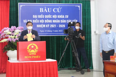 [Video] Thủ tướng Phạm Minh Chính bỏ phiếu bầu cử tại quận Ninh Kiều