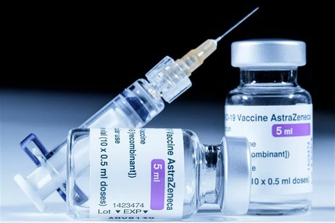 Vaccine ngừa COVID-19 của AstraZeneca. (Ảnh: AFP/TTXVN)