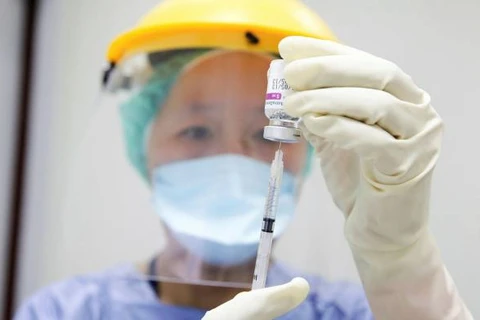 Foxconn và TSMC chi 350 triệu USD mua vaccine của BioNTech SE