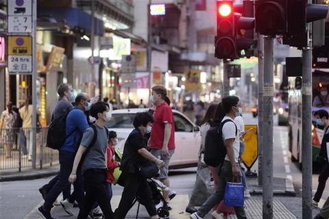 Dịch COVID-19: Hong Kong kéo dài các biện pháp giãn cách xã hội