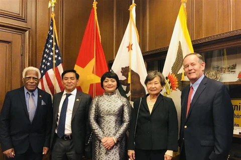 Lễ Thượng cờ Việt Nam nhân dịp Quốc khánh tại San Francisco của Mỹ 