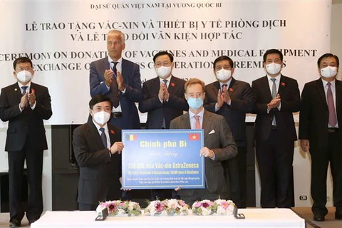 Bỉ trao tặng 100.000 liều vaccine AstraZeneca cho Việt Nam