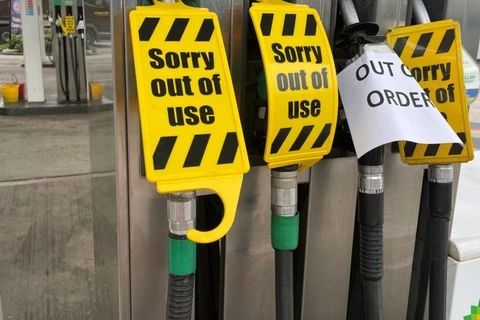 BP đóng cửa nhiều trạm bán xăng dầu ở Anh do thiếu tài xế xe tải
