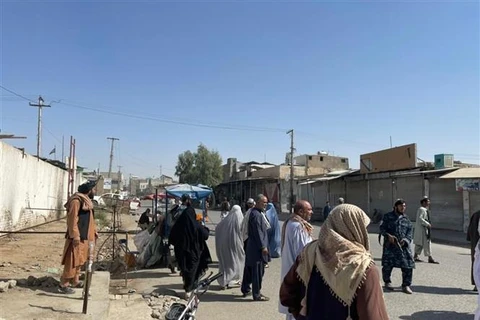 Nổ thánh đường Hồi giáo tại Afghanistan: Gần 50 người thương vong 