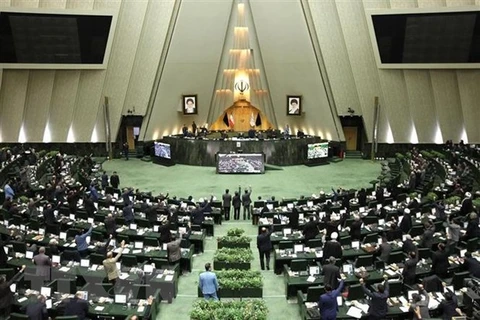 Hỏa hoạn tại trụ sở Quốc hội Iran, nhiều nghị sỹ phải sơ tán 