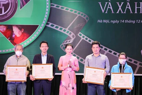 TTXVN đoạt giải cao Cuộc thi ảnh “Phụ nữ với gia đình và xã hội"