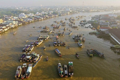 Chợ nổi Đồng bằng sông Cửu Long: Tạo điểm nhấn cho sản phẩm du lịch