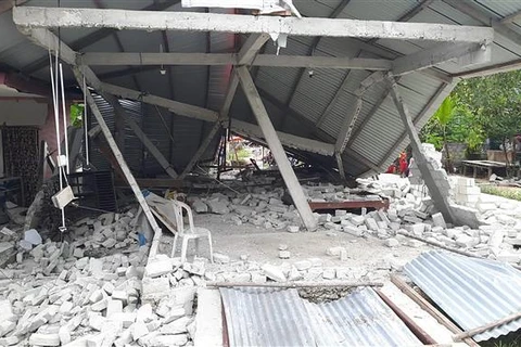 Thiệt hại ban đầu trong trận động đất mạnh 6,6 tại Nhật Bản