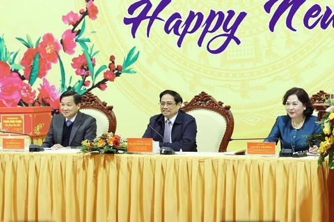 Thủ tướng Phạm Minh Chính thăm và chúc Tết ngành ngân hàng