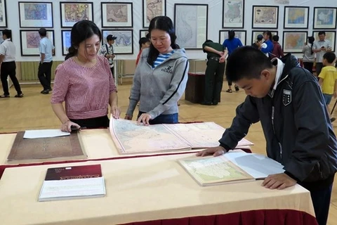 Triển lãm lưu động tư liệu về Hoàng Sa, Trường Sa tại Quảng Trị