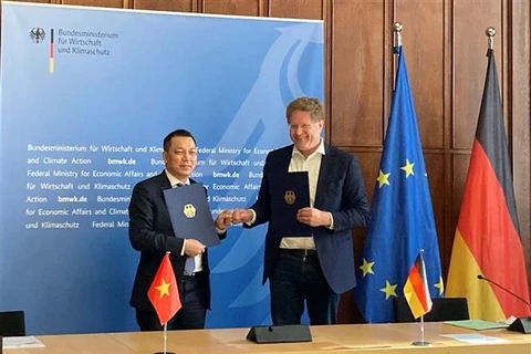 Việt Nam và Đức đẩy mạnh hợp tác trong lĩnh vực năng lượng