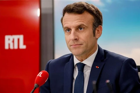 Bầu cử Tổng thống Pháp: Những nỗ lực phút chót của ông chủ Điện Elysée