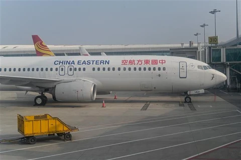 China Eastern Airlines nối lại các chuyến bay bằng Boeing 737-800