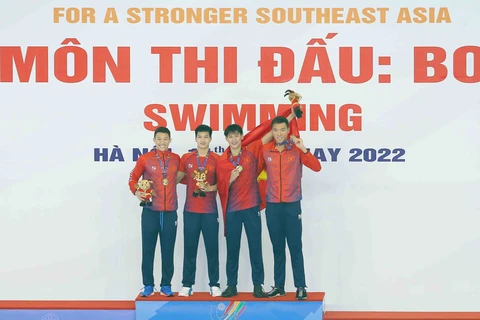 SEA Games 31: Đội tuyển bơi Việt Nam bất ngờ giành huy chương Vàng