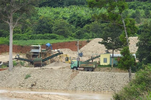Kon Tum chỉ đạo kiểm tra, xử lý sai phạm tại mỏ cát ở xã Đăk Pxi