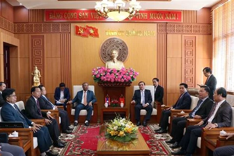 Quảng Nam tăng cường hợp tác với tỉnh Attapeu của Lào