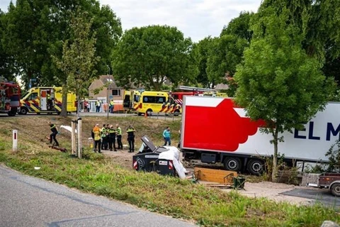 Xe tải lao vào đám đông ở Hà Lan, ít nhất 6 người thiệt mạng