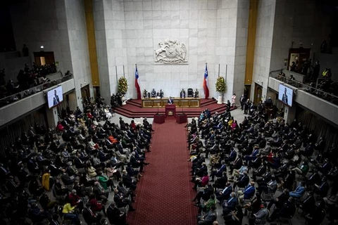 Tổng thống và lãnh đạo Quốc hội Chile thảo luận về cải tổ Hiến pháp