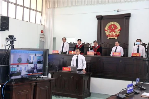 Phiên tòa xét xử trực tuyến đầu tiên tại tỉnh Bình Thuận