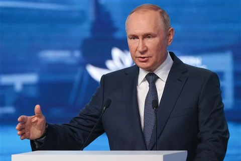Tỷ lệ ủng hộ Tổng thống Nga Putin giảm nhẹ nhưng vẫn trên 80%