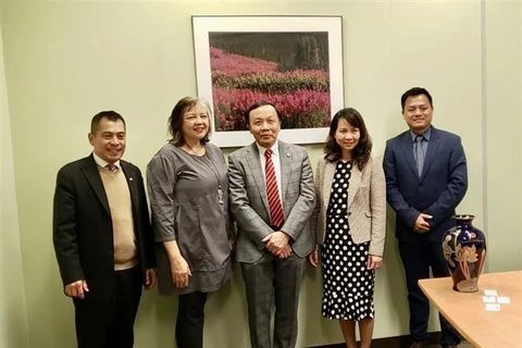 Việt Nam-Canada thúc đẩy quan hệ giữa các địa phương, doanh nghiệp 
