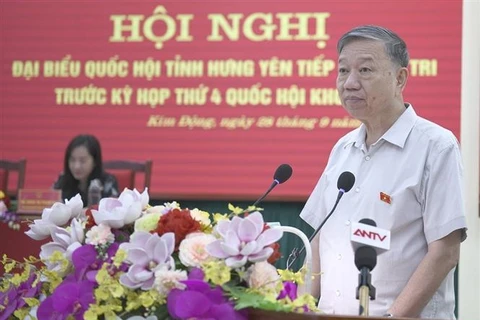 Bộ trưởng Bộ Công an Tô Lâm tiếp xúc cử tri tại Hưng Yên