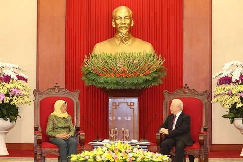 Tổng thống Singapore kết thúc chuyến thăm cấp Nhà nước tới Việt Nam
