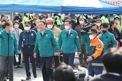 Vụ giẫm đạp tại Seoul: Bộ trưởng Nội vụ Hàn Quốc xin lỗi người dân