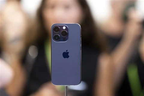 CNN: Người tiêu dùng khó mua được iPhone 14 Pro trước Giáng sinh