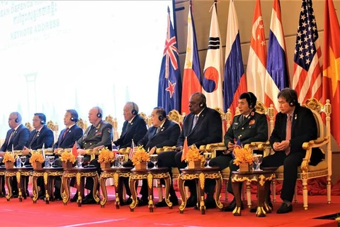 Khai mạc hội nghị Bộ trưởng Quốc phòng các nước ASEAN mở rộng 
