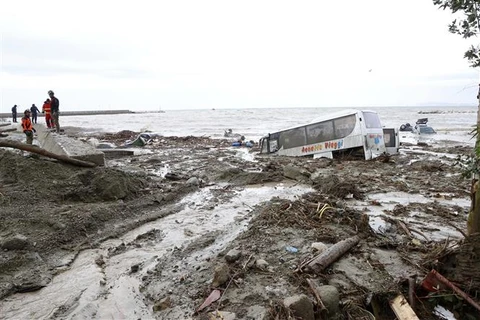 Italy ban bố tình trạng khẩn cấp sau trận lở đất khiến 2 người tử vong